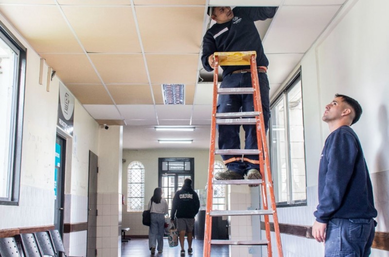 Trabajos de mantenimiento y reparacin en el Hospital Municipal